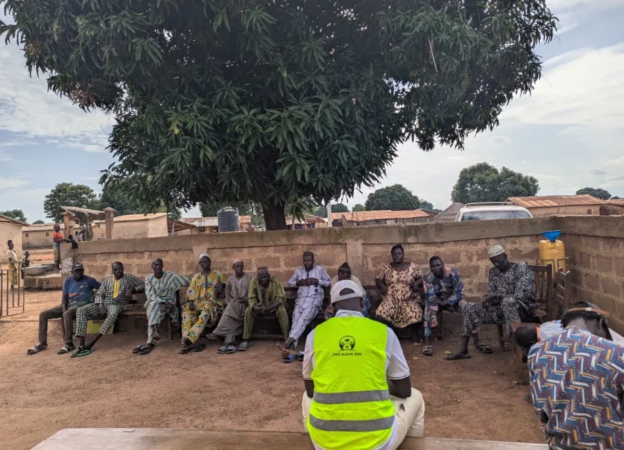 Echanges avec les habitants de Kokob&egrave;-Sabou pendant la mission diagnostic